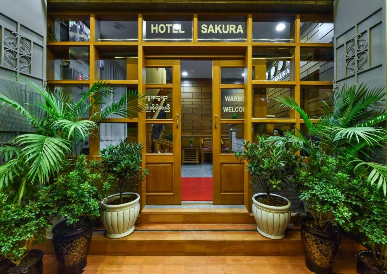 Hotel Sakura Pyinoolwin Pyin U Lwin Exterior foto